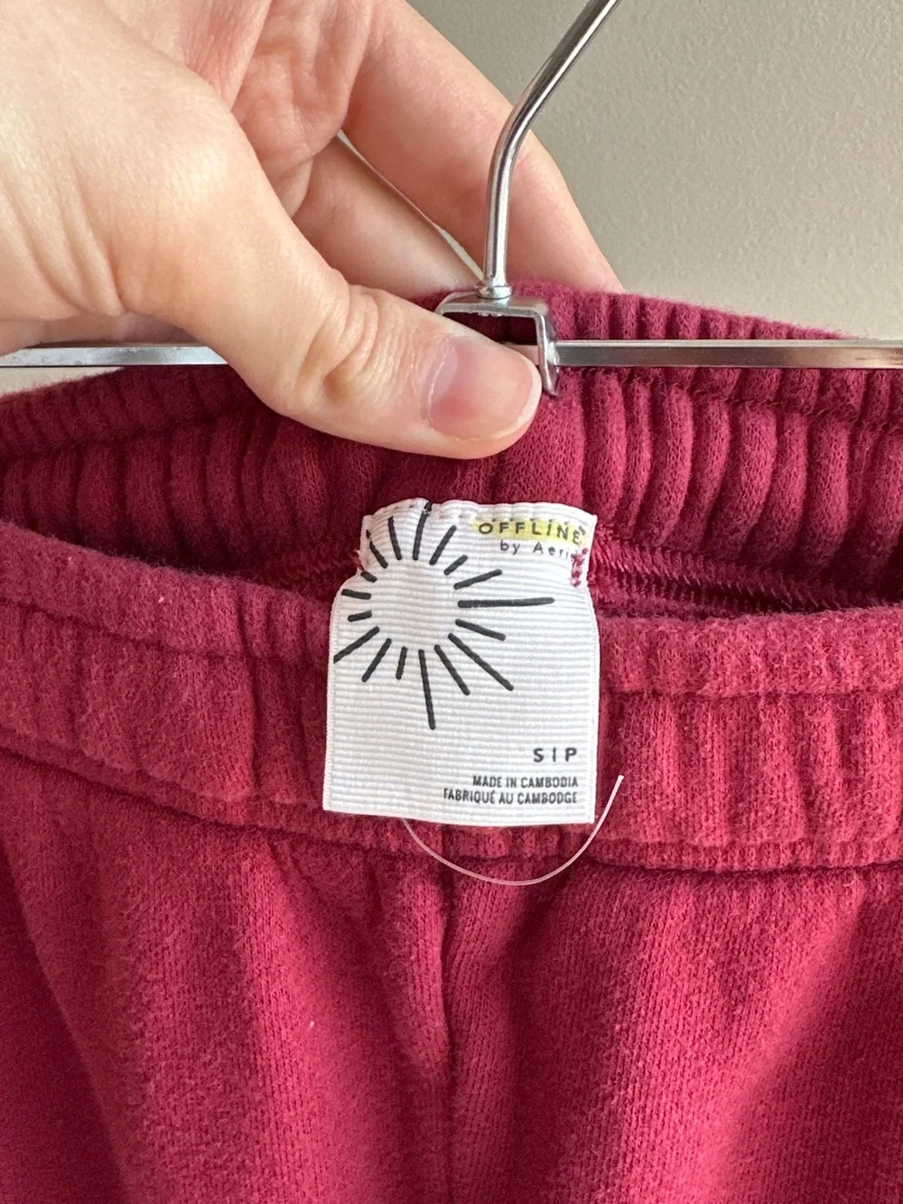 Offline by aerie Joggers, Deep Ruby, Cozy Comfy Pants, Size Small - Picture 6 of 14